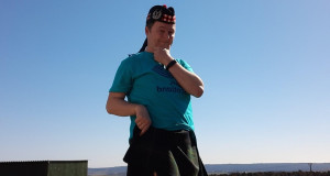 Mick Hilton wearing Sight Scotland t-shirt and kilt for Kiltwalk challenge